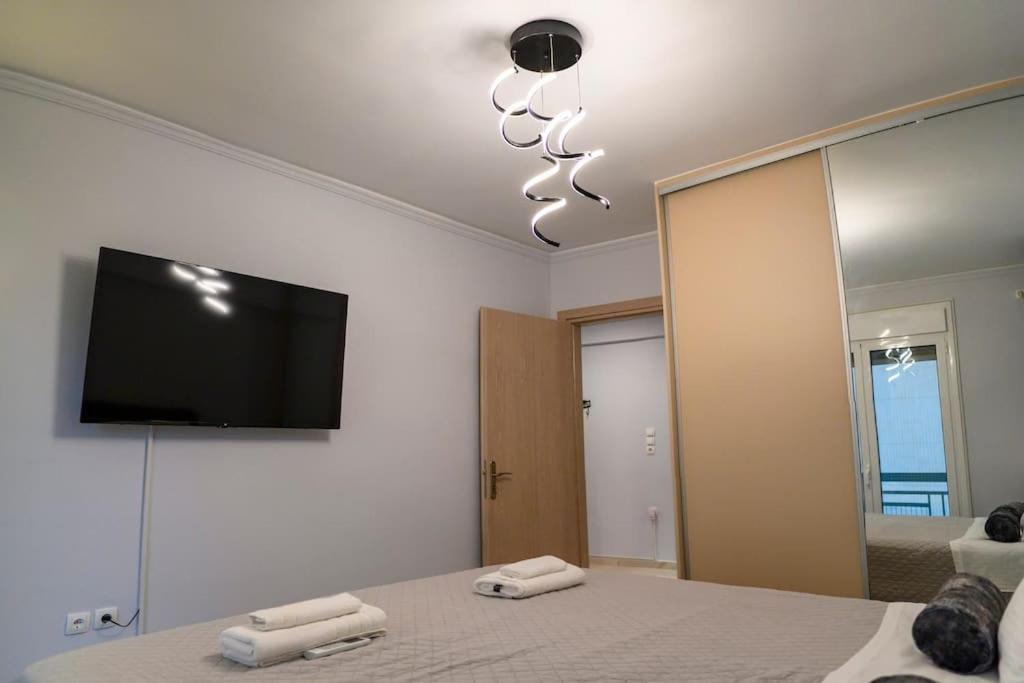 Fresh Spicy 1Bd Amusement Arcade Apartment Atena Exterior foto